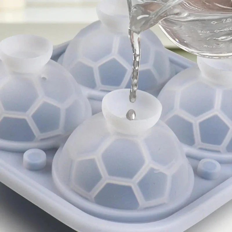 ⚽🏆Last Day Special Price ￡7.99!!💥Football Shape Silicone Ice Ball Mold - Image 11